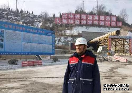 隧道施工開挖技術(shù)及逃生管道用途